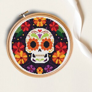 2er Set Kreuzstichmuster, Totenkopf Kreuzstichmuster, mexikanisches Kreuzstichmuster, modernes Kreuzstichmuster, Halloween Stickerei, mexikanisches Geschenk Bild 2