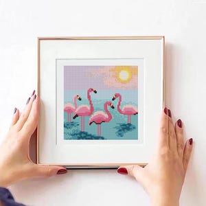 Patrón de punto de cruz de flamenco, descarga digital en PDF, pájaro lindo xstitch, manualidad fácil de hacer, arte mural colorido, carta de colores pastel, atardecer