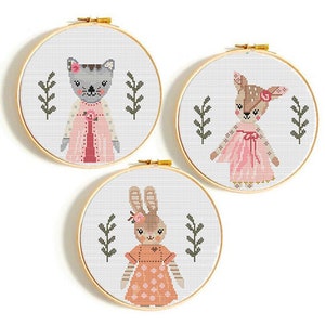 Bloemen kruissteekpatroon PDF baby roze roos Telpatroon dieren Bloemborduurwerk Rozenboeket Gemakkelijk handwerk meisjescadeau