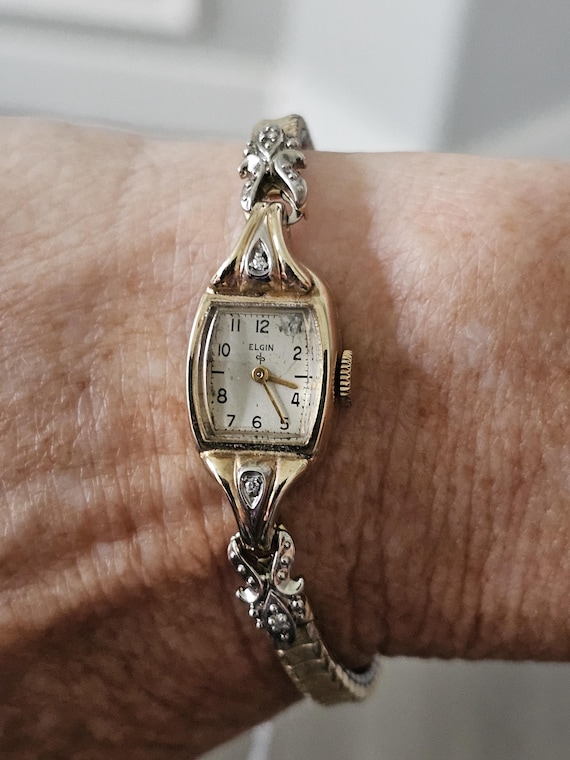 Vintage Women\'s Elgin 14 kt gold watch with diamonds Shop 1950 Lady ELGIN Diamond watch | Second Horology Watch  main image 3