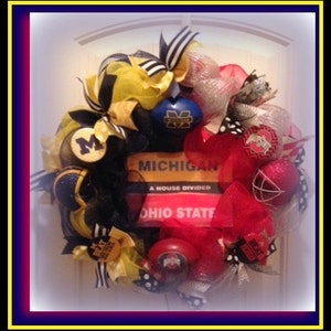 House Divided Wreath College image 1