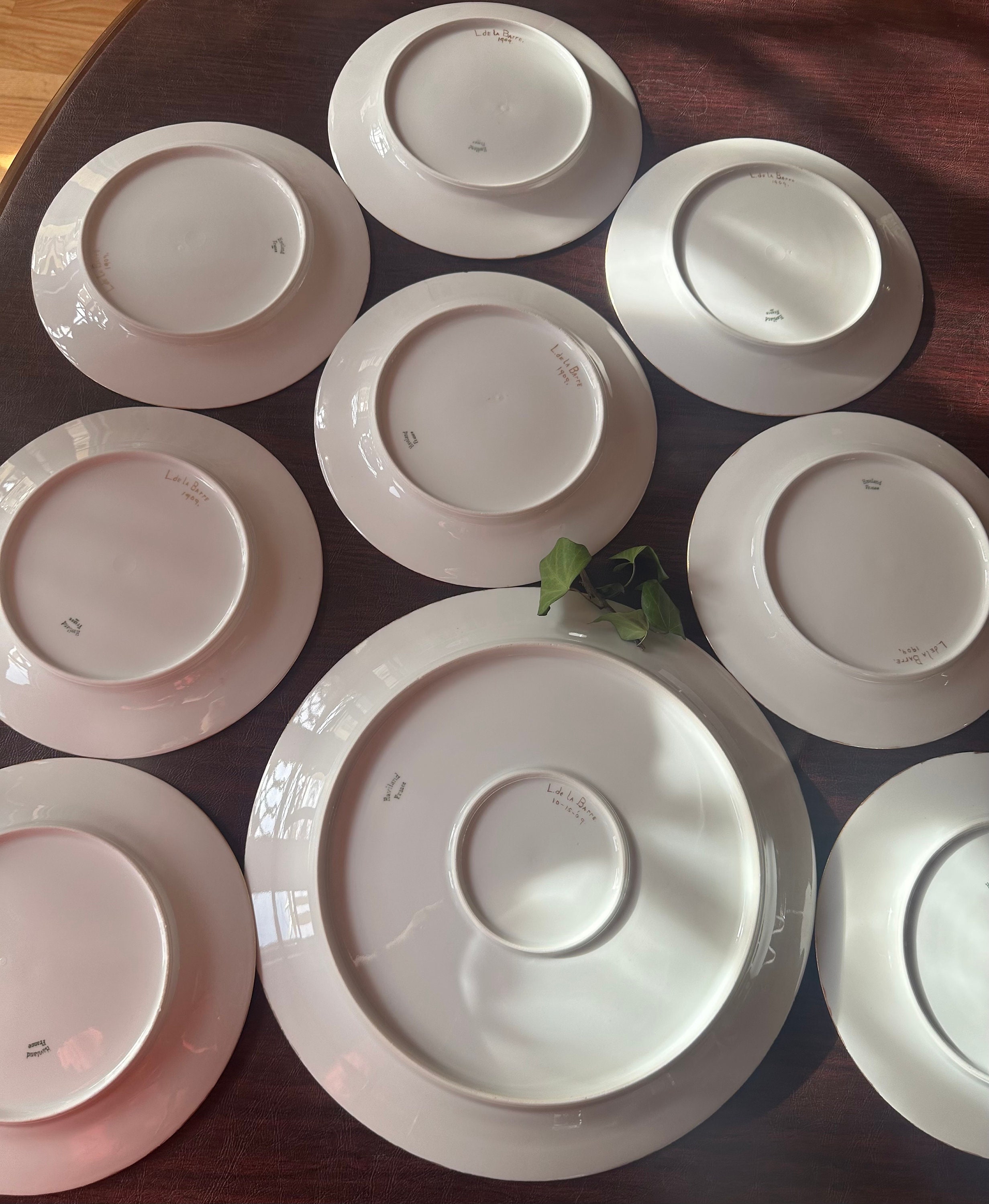 Signed Antique Set of 8 Haviland France Dinner Plates 8 5/8” & 12
