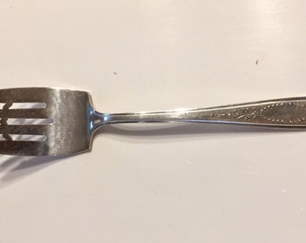 Vintage Cake Serving Fork Empire 1921 Pattern Rogers & Bro. A1 Silverplate
