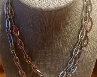 Elegante diseñador oval eslabones collar, pulido y mate eslabones 34 " largo TG3