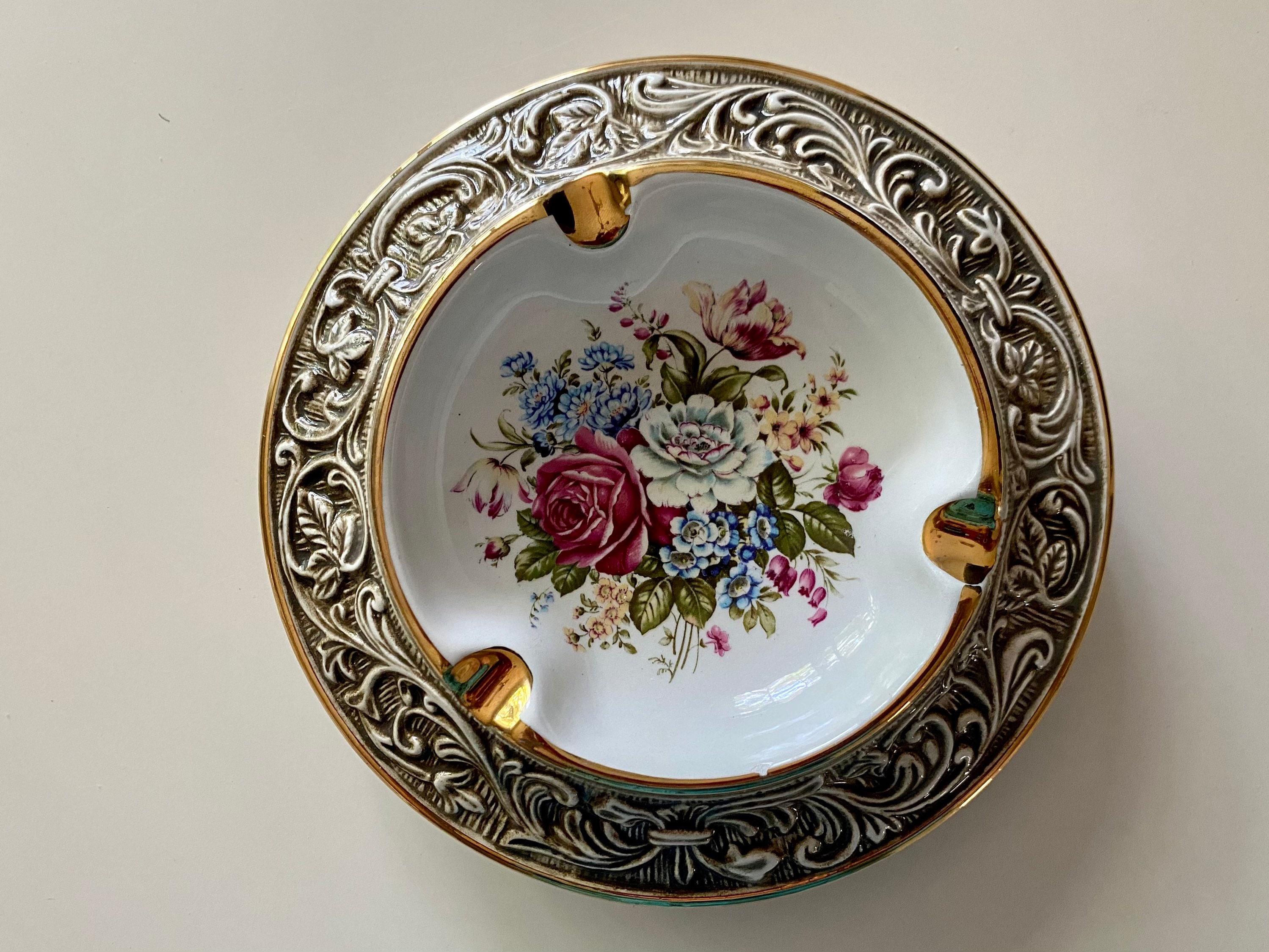 R. Capodimonte Floral Ashtray Italian Large Vintage Porcelain