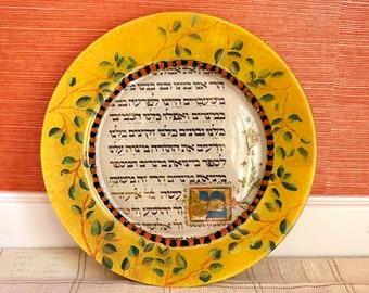 Découpaged 10 1/2” Round Serving Platter For Pesah Vintage Judaica