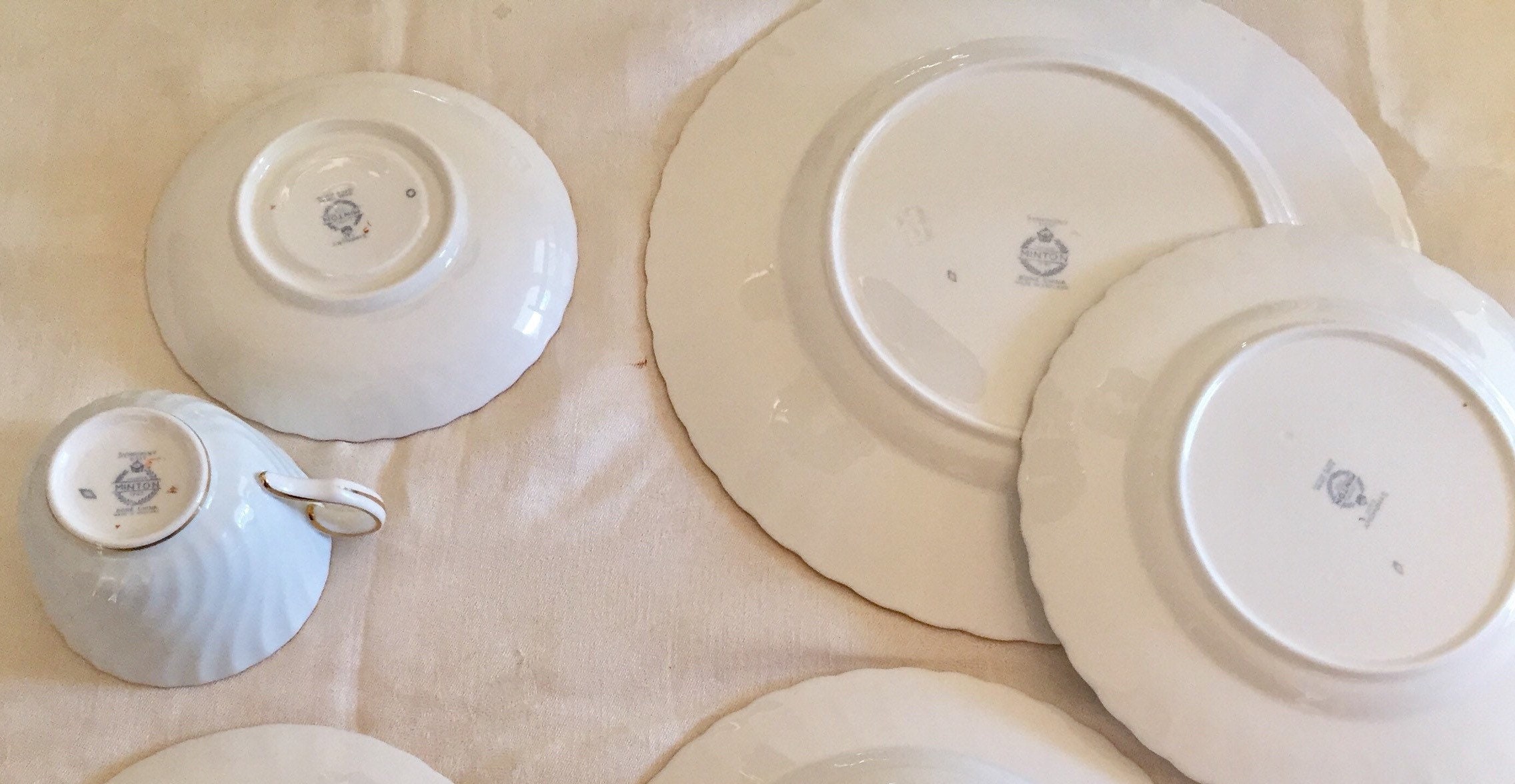 Exquisite Minton Symphony Blue Gold S557 Five Piece Place