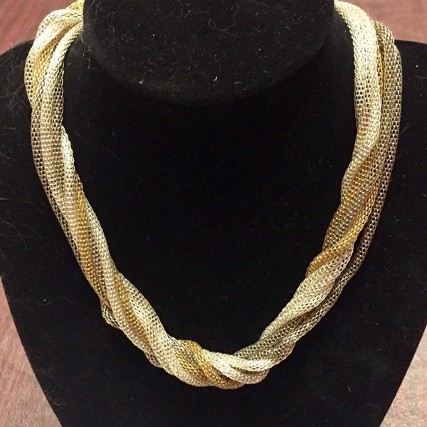 Multistrand Necklace With White Metal Pendant