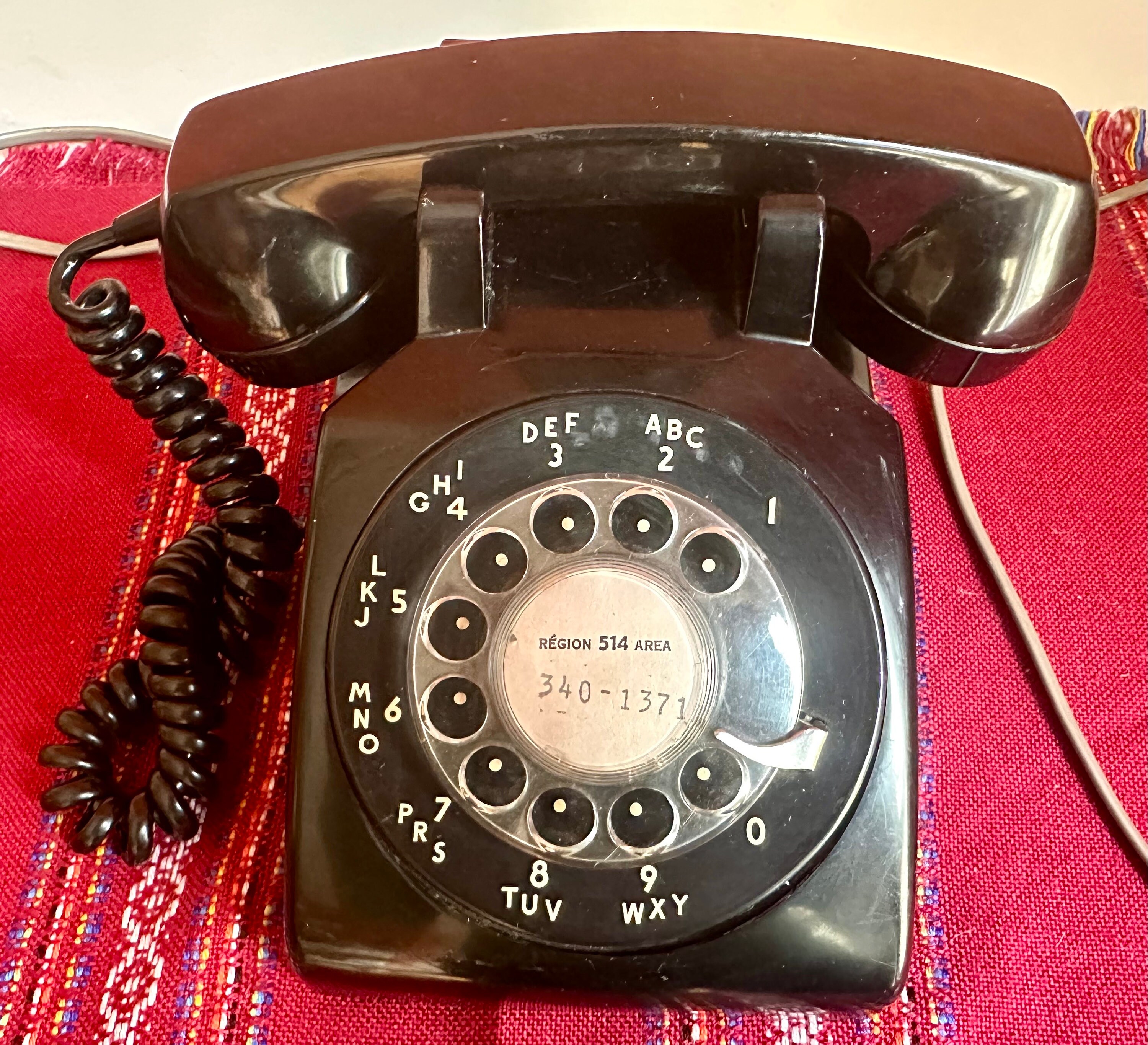 ベル・テレフォン・カンパニー】ダイヤル式黒電話ブラック・ロータリー