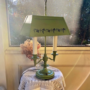 Vintage Bouillotte Green and Gold Toleware Desk Lamp Metal Tole Shade Colonial Mid Century Lamp