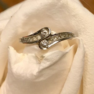 Anillo de derivación sweet Toi et Moi 14K anillo de diamantes blancos sólidos Promesa anillo de compromiso tamaño 6.5