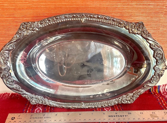 Sheridan Silver Co. Bread Tray or Serving Platter for Appetizers
