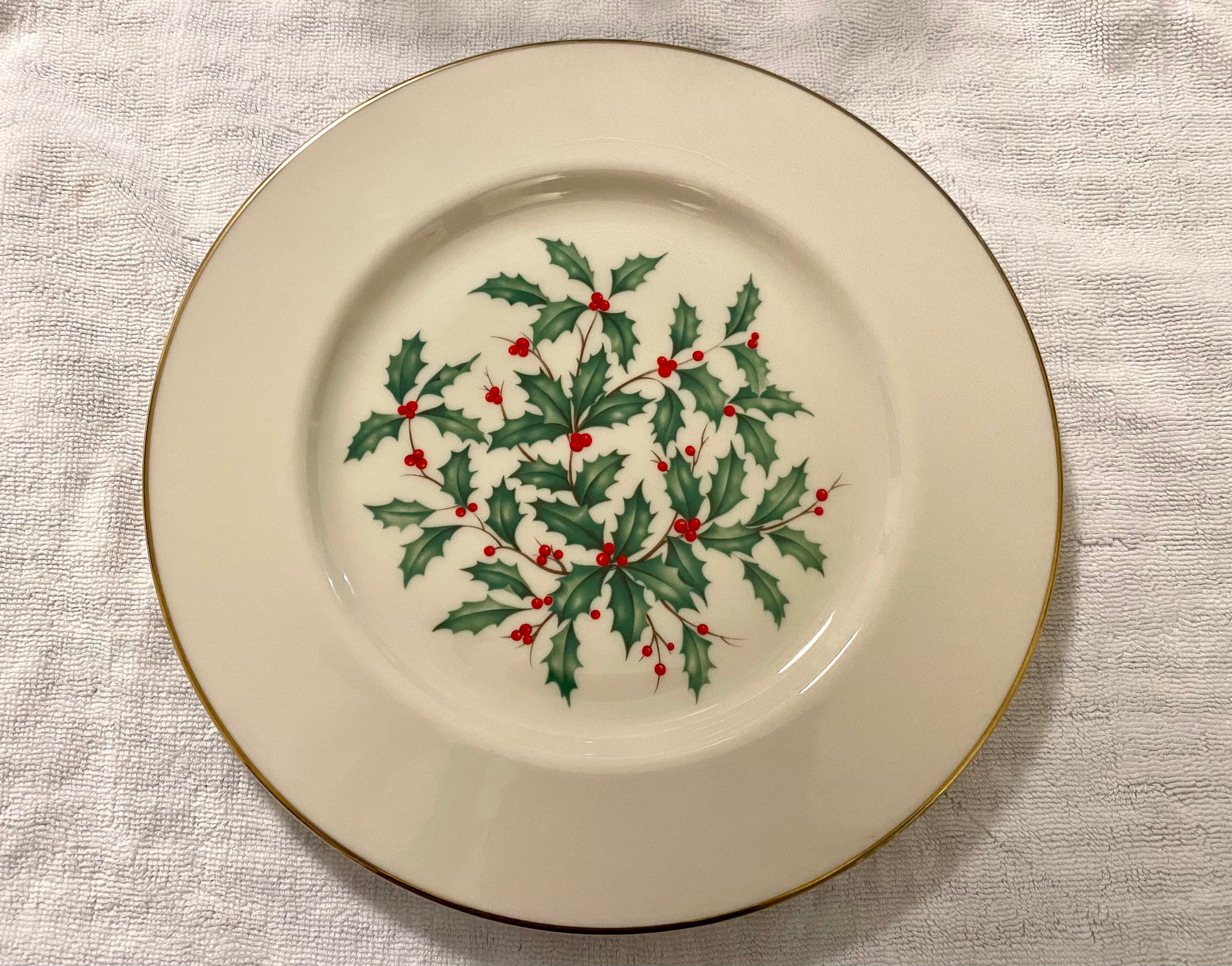 Vintage Lenox L5 Christmas Holly Berry Dinner Plate Gold Trim Gold