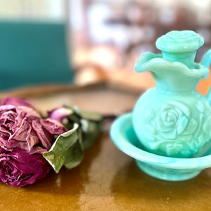 Vintage Avon Jadéite Jug Pitcher With Stopper And Bowl Bathroom Decor Signed