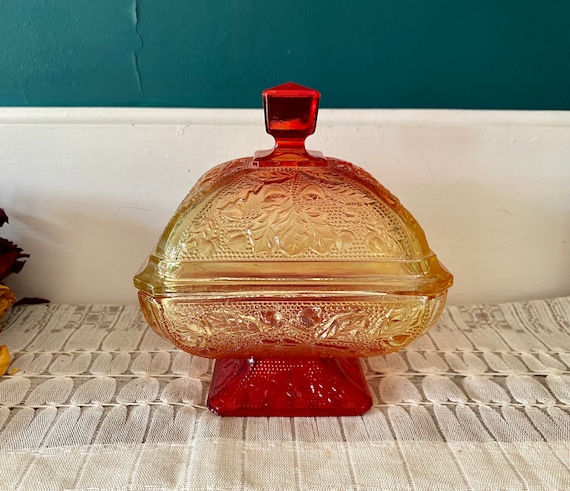 Jeannette Glass Acorns & Leaves Footed Candy Dish With Lid