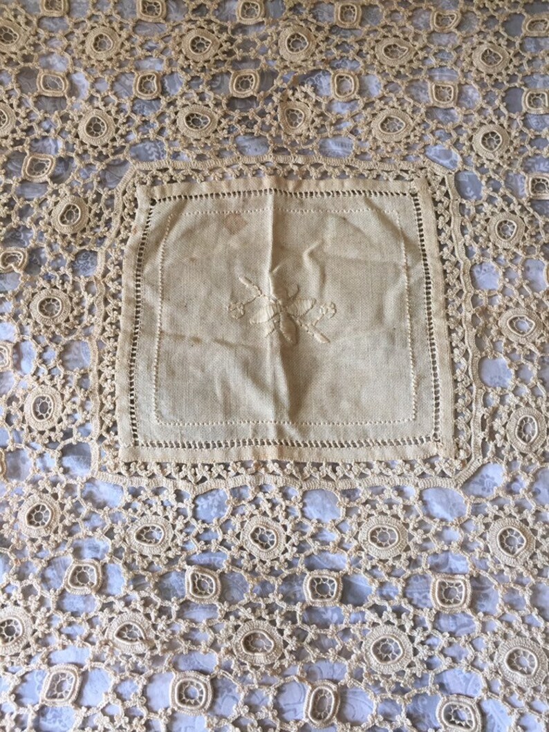 Vintage Handmade Crocheted Linen Heirloom Bedspread Coverlet Etsy