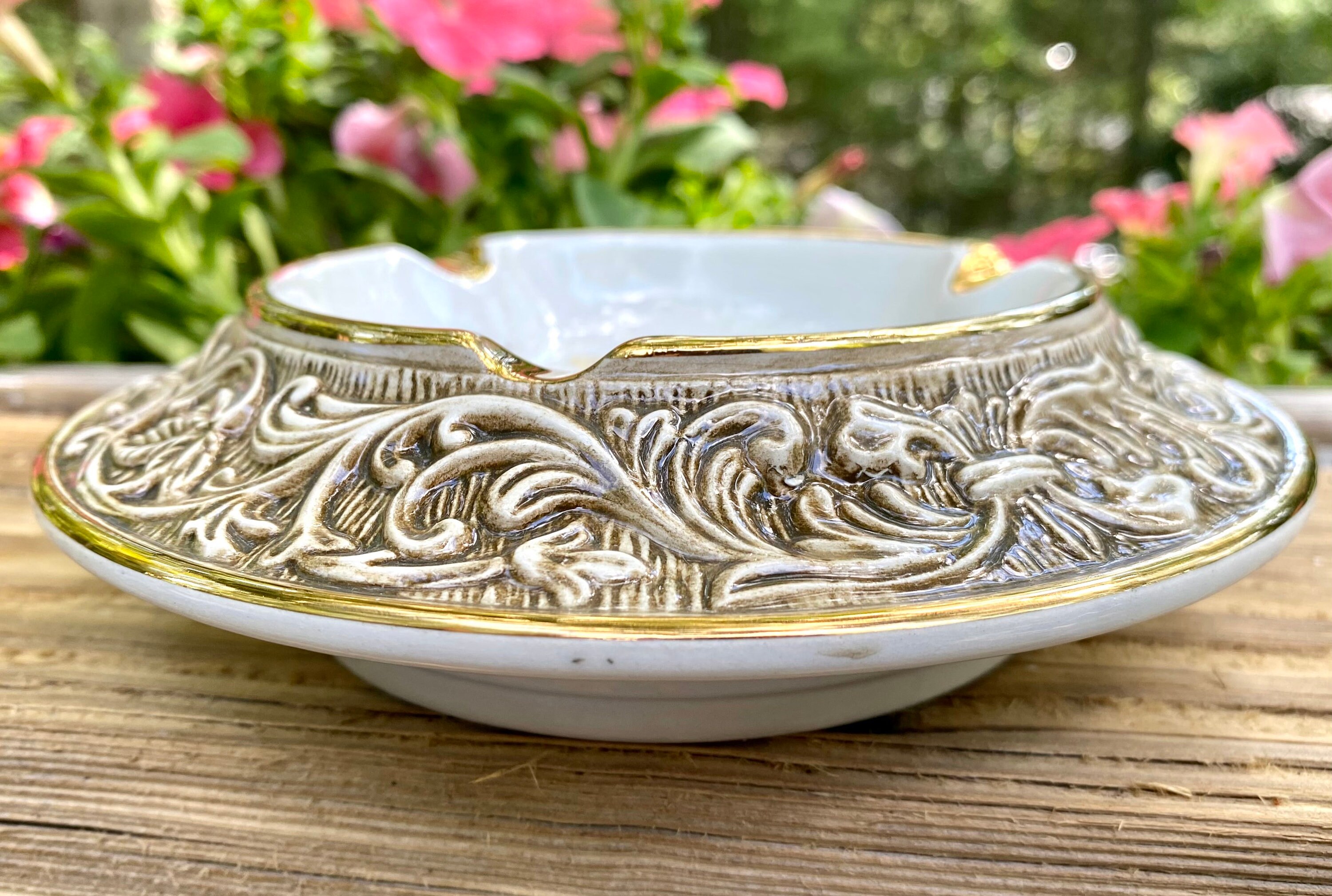 R. Capodimonte Floral Ashtray Italian Large Vintage Porcelain