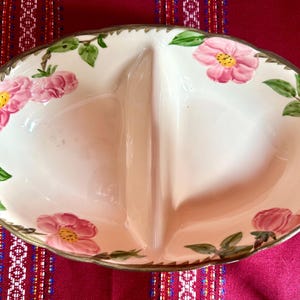 フランシスコ会の楕円形の野菜ボウル、デザートローズ柄、ヴィンテージオリジナル陶器、11インチ、1960年代頃