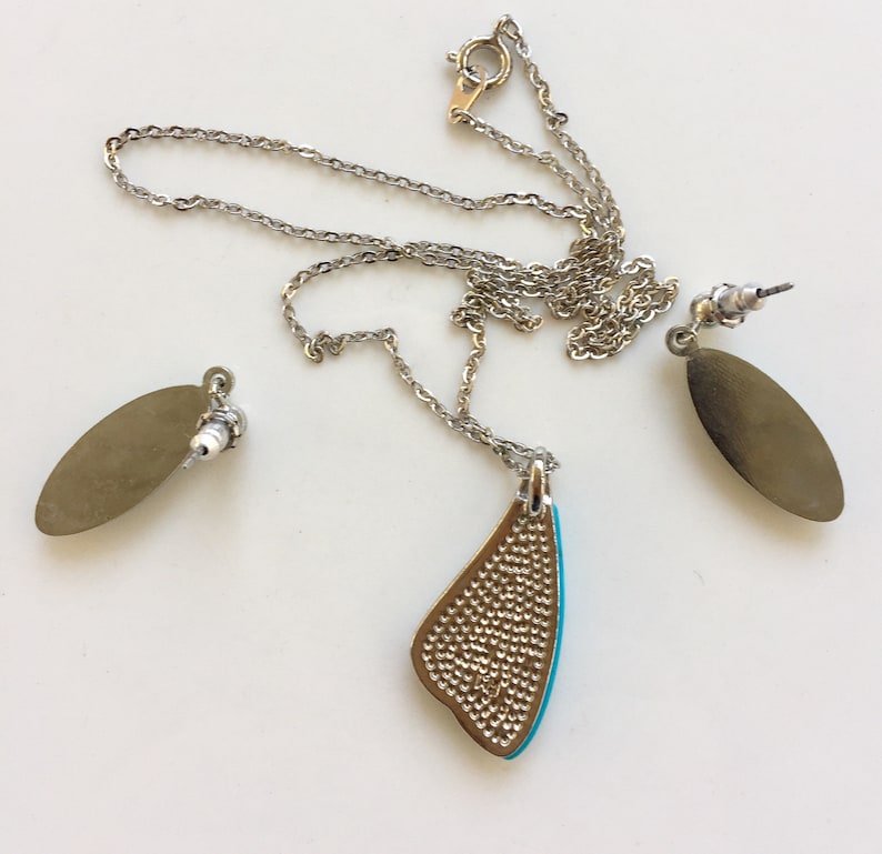 Classy Elegant Midcentury Necklace And Earrings Set Turquoise In Silver Tone Settings Dangles