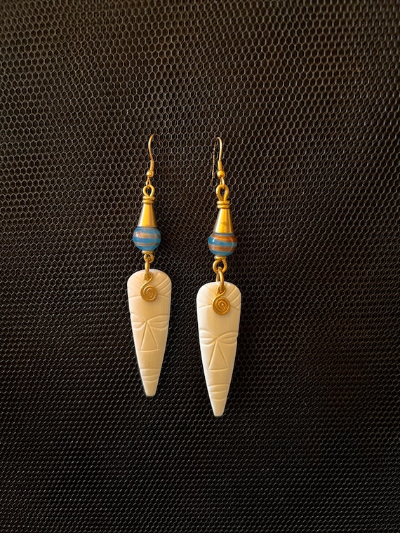 Wholesale statement earrings deals