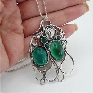 Colgante verde Arte único hecho a mano Gran colgante de ágata verde de plata esterlina (H