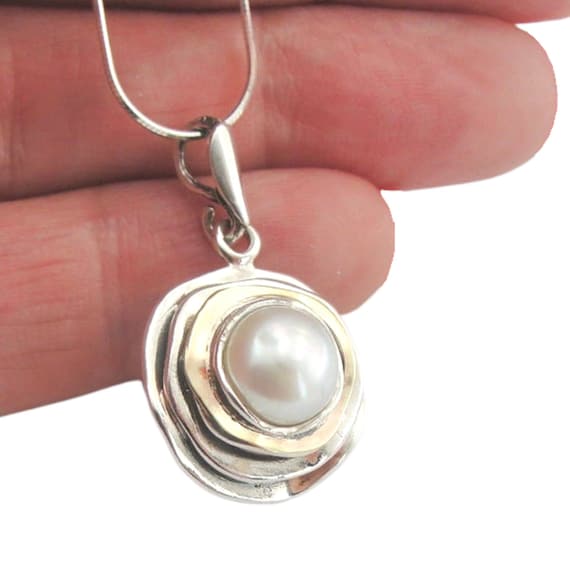 Etsy pearl shop pendant