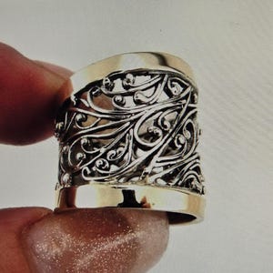 Anillo de plata de ley con filigrana de oro de 9 quilates, cualquier talla (S r1130)