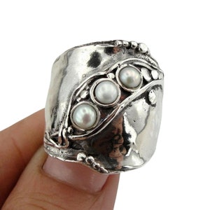 Sterling silver wide ring with three natural white pearls gemstones, pearl ring, natural pearl ring, wide ring