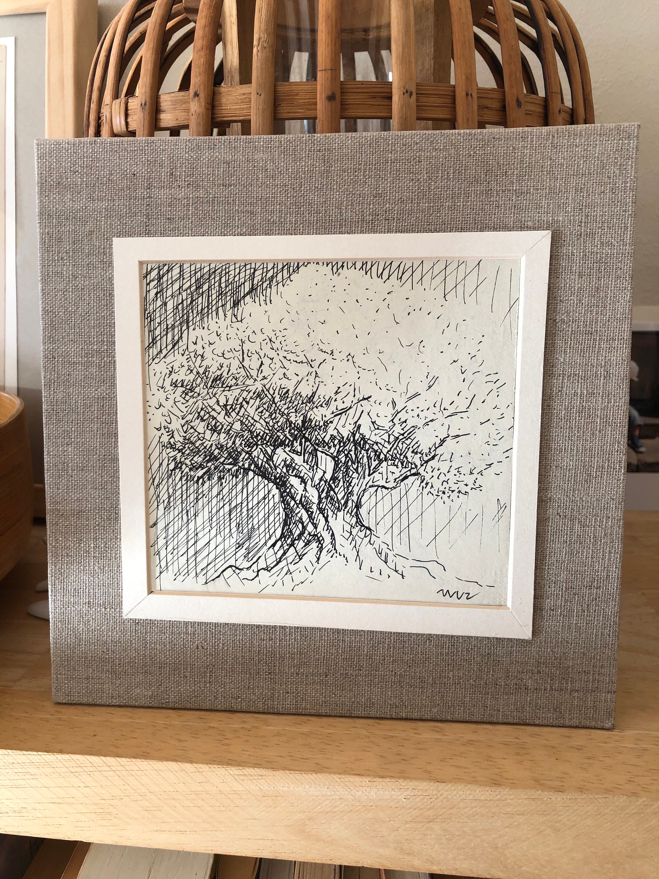 Dessin Original d'un Olivier Signé à L'encre Noir sur Papier Blanc 13x13cm Appliqué Toile de Lin 20x