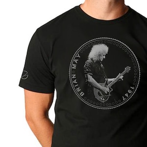 ②新品　BRIAN MAY GUITARS　Tシャツ　XLサイズ Brian May T Shirt - Etsy