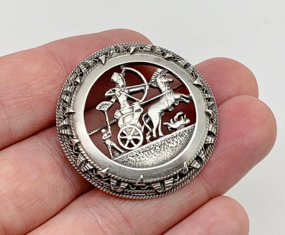 Silver Chariot 1.5 Pin 