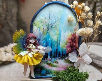 Ornament / Magnet yellow fairy and her enchanted forest - Fantasy diorama - Polymer clay chibi- Wooden support