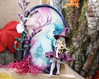 Ornament / Magnet red witch and the enchanted forest, Fantasy diorama - Polymer clay chibi- Wooden support