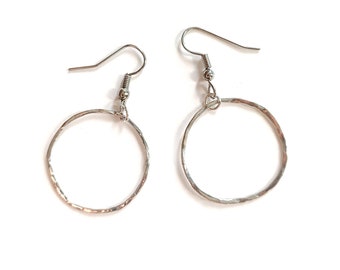 Silver hammered earrings Gry