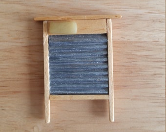 Miniature dolls house 1.12 scale washboard