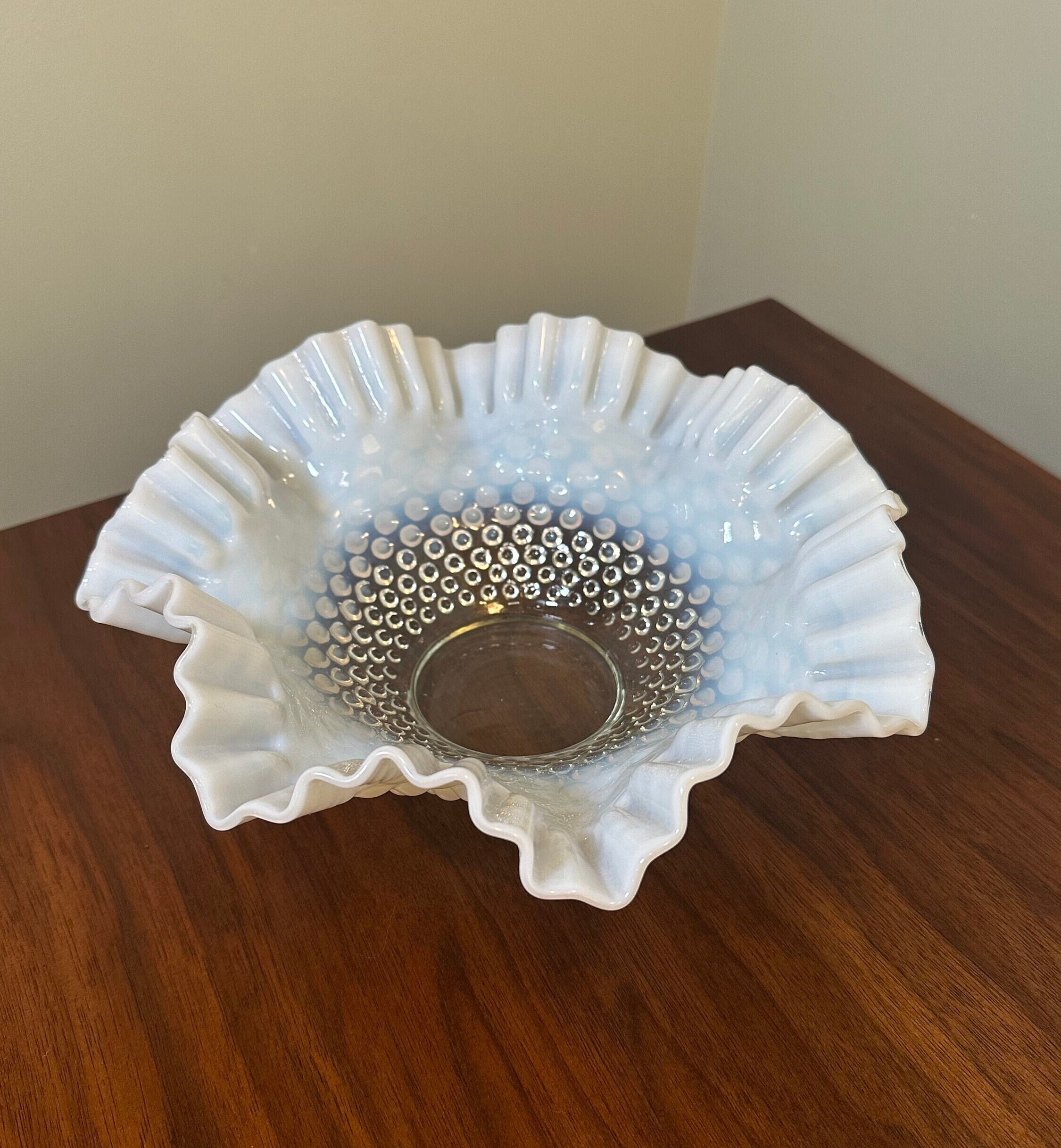 ヴィンテージ フェントン フレンチ オパールセント 3924 ボウル - Etsy ヴィンテージ フェントン フレンチ オパールセント 3924 ボウル - Etsy