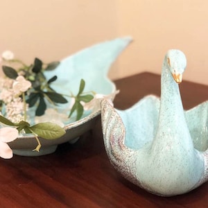 Vintage California Pottery Swan and Comma Dish