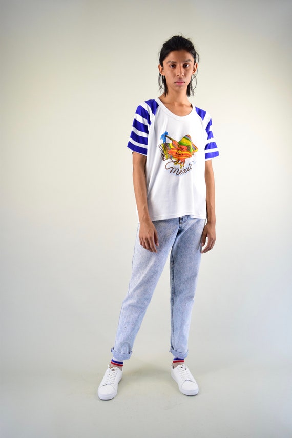 1970. T-Shirt mexicaine vintage. Tee mexicain. Haut en des coton mexicain. t-shirt des en années 70. T-shirt vintage. 914db6 1970. T-Shirt mexicaine vintage. Tee mexicain. Haut en des coton mexicain. t-shirt des en années 70. T-shirt vintage. 914db6