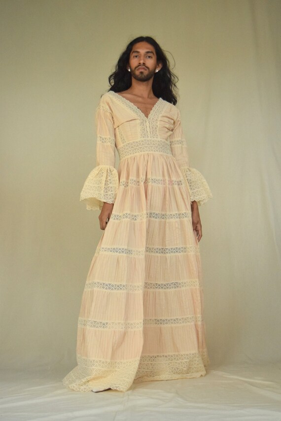 Vintage Dress. Mexican Dress.