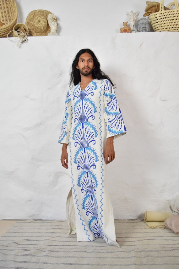 Vintage Mexican Dress. Vintage Kaftan