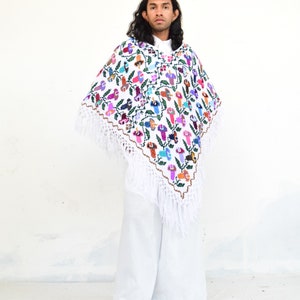 Mexican Poncho. Vintage Poncho. Embroidered Cape. image 6