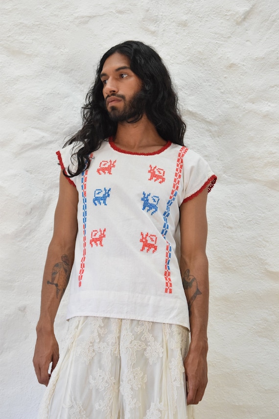 Vintage Mexican Blouse. Embroidered Blouse.