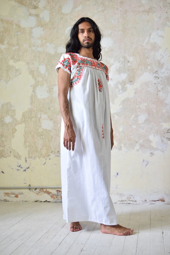 Embroidered Mexican Dress. Mexican Caftan.