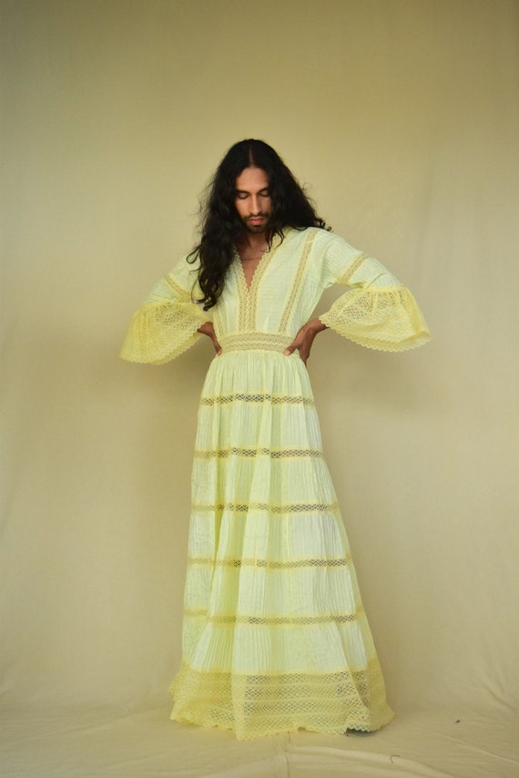 Vintage Dress. Mexican Dress.