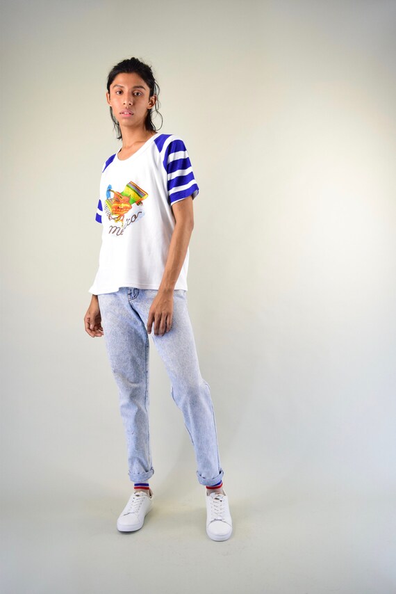 1970. T-Shirt mexicaine vintage. Tee mexicain. Haut en des coton mexicain. t-shirt des en années 70. T-shirt vintage. 914db6 1970. T-Shirt mexicaine vintage. Tee mexicain. Haut en des coton mexicain. t-shirt des en années 70. T-shirt vintage. 914db6