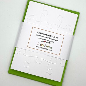 Cartes puzzle. 6 cartes de correspondance et enveloppes vierges gaufrées. Coffret cadeau papeterie. Cartes de correspondance vierges. Pack de petits papiers. Cartes modernes