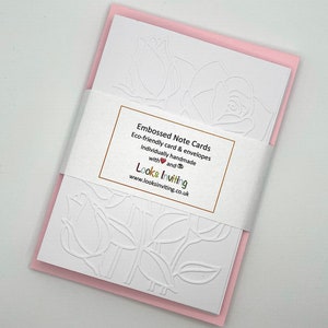 Cartes roses. Cartes de correspondance. 6 cartes de correspondance et enveloppes vierges gaufrées. Coffret cadeau papeterie. Cartes de correspondance vierges. Pack de petits papiers. Cartes modernes
