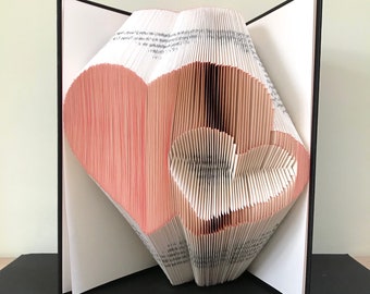 OVERLAPPING HEARTS Book Folding Pattern. DIY gift for book art. Template with step by step instructions. Very easy, no measuring required