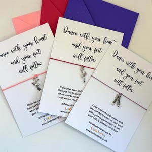 Carte-cadeau Bracelet Souhaits de danse. Dansez avec votre cœur et vos pieds suivront. Cadeau pour danseuse, cadeau pour professeur de danse, cadeau de récital de danse