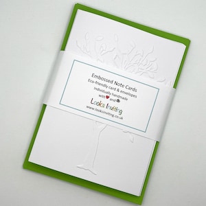 Cartes d'arbre. 6 cartes de correspondance et enveloppes vierges gaufrées. Coffret cadeau papeterie. Cartes de correspondance vierges. Pack de petits papiers. Nature Forêt